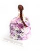 Baba színes virág ruhában díszdobozban 23 cm - Lila fehér