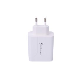 4 USB portos Quick charge töltő fehér
