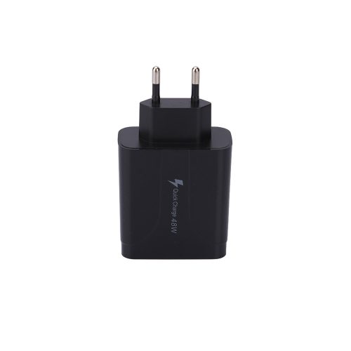 4 USB portos Quick charge töltő fekete