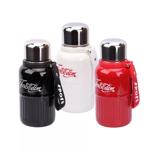Rozsdamentes acél termosz 800 ml - Fekete színben
