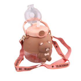 Maci figurás kis kulacs, tartópántos - 1 - 900 ml