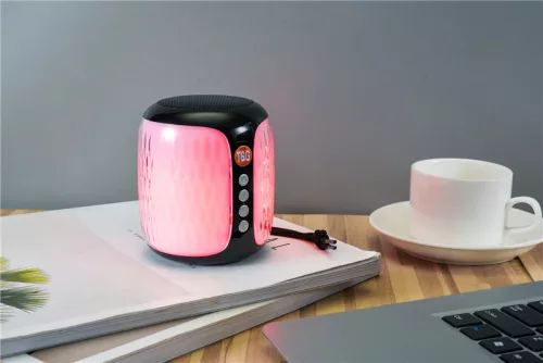 Hordozható Bluetooth hangszóró, Színes LEDS Világít TG611 - Fekete
