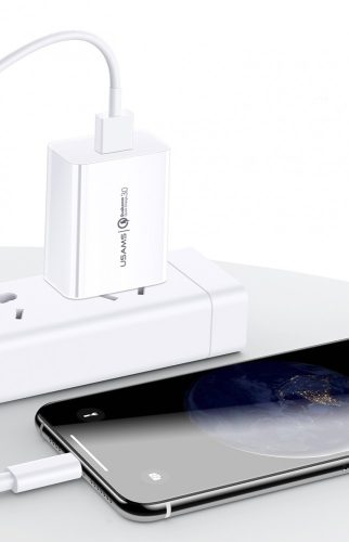 USAMS T22 Gyorstöltő, Utazó töltő, 18W USB QC3.0 - Fehér 