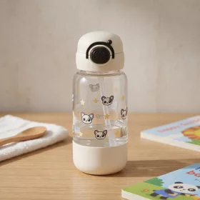   700 ml-es gyermek kulacs szívószállal és biztonsági kupakkal – BPA-mentes ivópalack, bézs