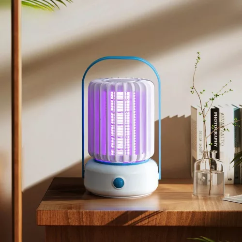 Szúnyogírtó UV lámpa – modern forma, fehér-kék szín, 360° védelem, USB-C csatlakozó, beltéri és kültéri használatra