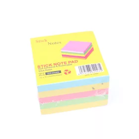 Tépőtömb ragasztott színes 500 lapos 7,6 x 7,6 cm