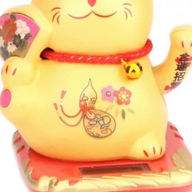 Napenergiával Működő Arany Maneki Neko Integető cica