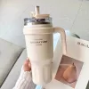SITARAYURI Coffee thermo bögre szívószállal és füllel – 1 liter, krémszínű