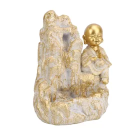   Arany-fehér kerámia szerzetes szobor – 12×10 cm dísz sziklás alapon, meditáló pózban