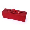 Piros színű italos üveg tartó doboz, elegáns, 34 x 10 x 10 cm szétnyitható ( a pezsgő csak illusztráció, nem része a terméknek)