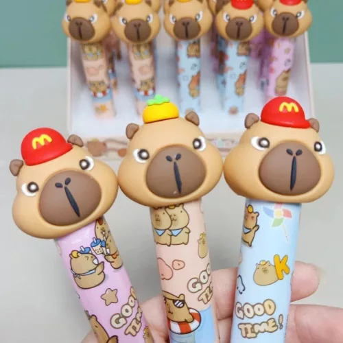 Capybara toll formájú radír – 12 cm-es rózsaszín radírgumi dizájntoll kivitelben