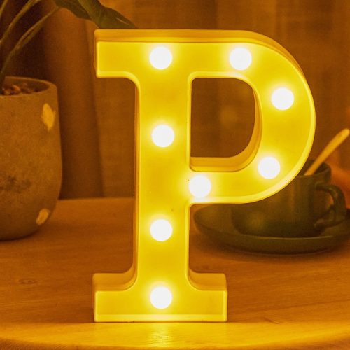 LED Dekoráció Betűk Ábécé Száma Lámpa 22 cm - Q ábécé