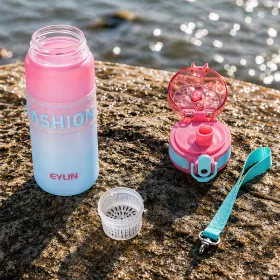   500 ml-es szívószálas sport kulacs – BPA-mentes ivópalack, fekete-zöld
